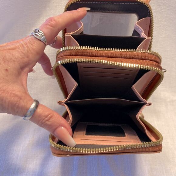 Crossbody Cell Phone Purse Bag Faux Brown Leather Zippered Compartment Closures - Picture 2 of 6